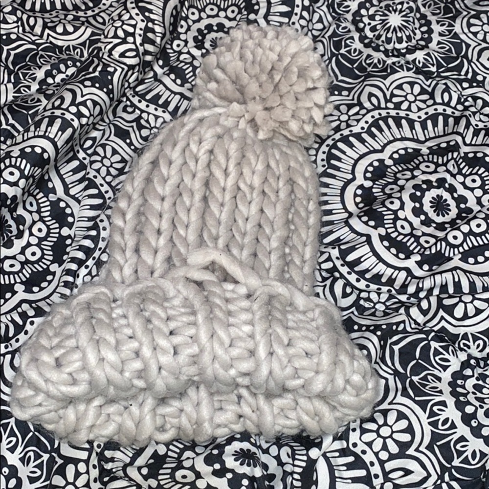🧸3 for $15🧸White Winter Beanie